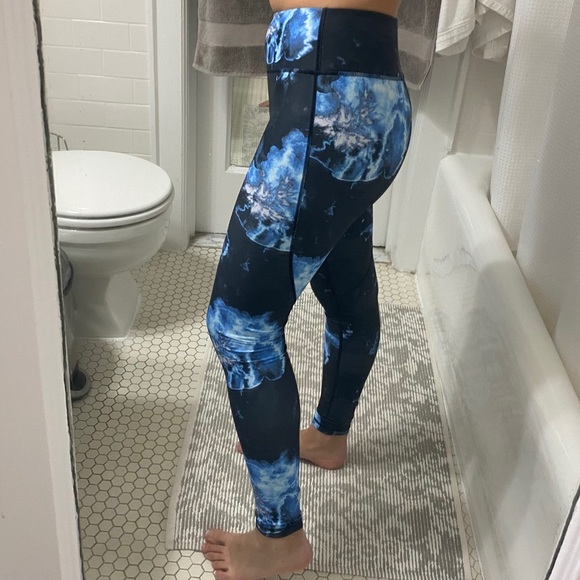 All Fenix Blue Burst High Waist Legging - Picture 2 of 4